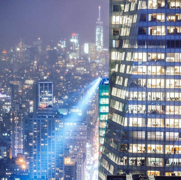New York, New York. Photo via @midnight.xpress #viewingnyc #newyork #newyorkcity #nyc