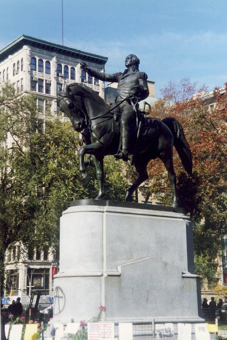 NYC: Union Square - General George Washington Statue