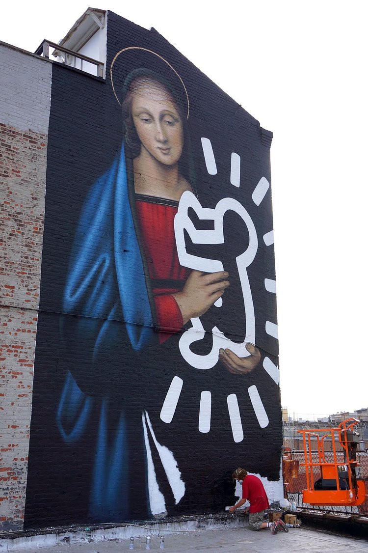 Owen Dippie creates a new mural in Bushwick, New York City