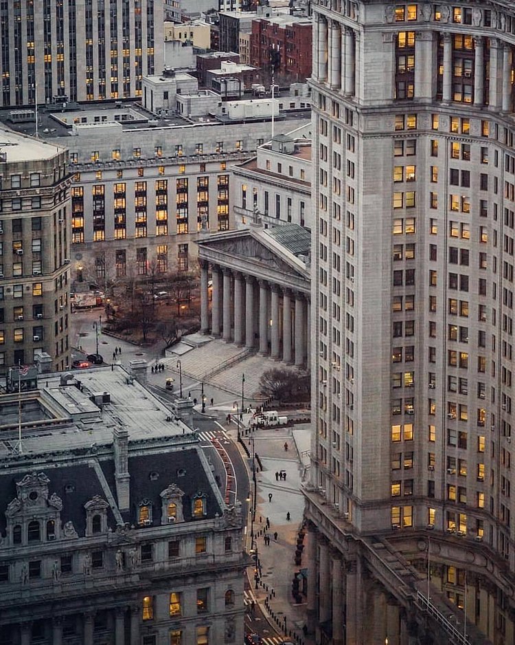 New York, New York. Photo via @wrongrob #viewingnyc #nyc #newyork #newyorkcity