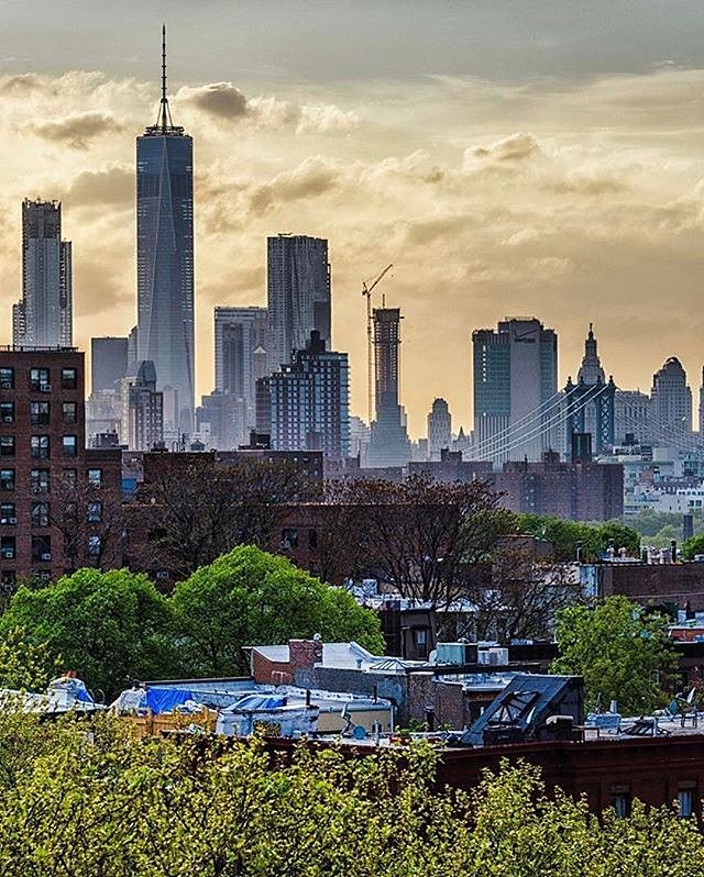 Photo via @kylenowinski_photos 
#viewingnyc