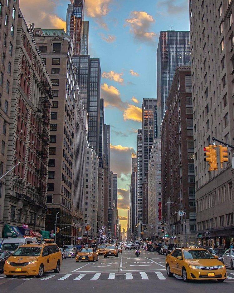 6th Avenue, Midtown, Manhattan