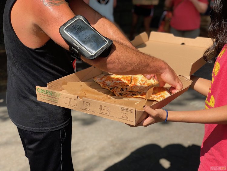 NYC Pizza Run 2018 | Mid-race slices