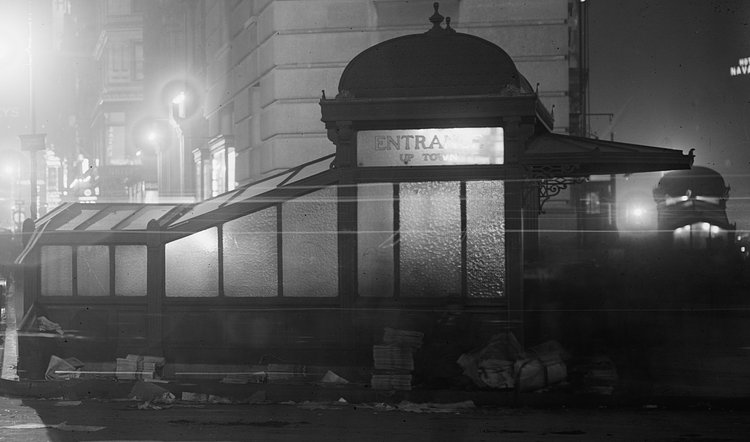 Times Square subway entrance 1911