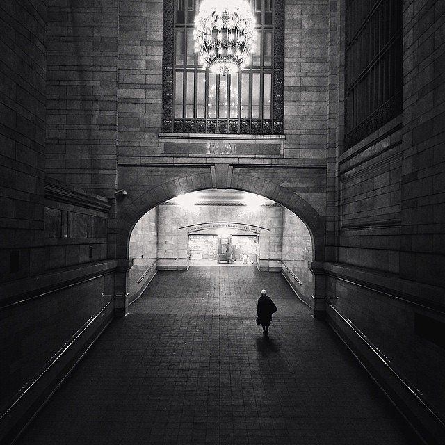 New York in Black & White exhibition | Tuesday April 14 8pm

@RoyaltonHotel 44 w 44th NYC 
rsvp: concretejungle@mhgc.com link on bio