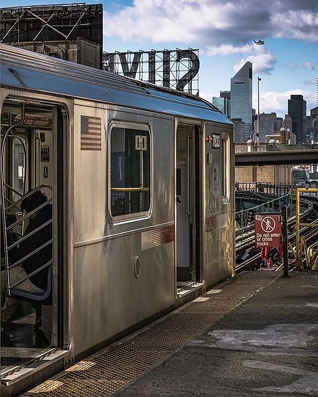 Photo via @grimace_586 
#viewingnyc