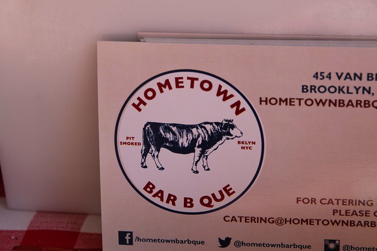 Hometown Bar-B-Que, Red Hook