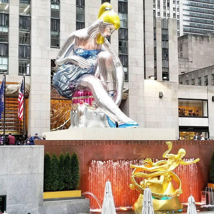 #SeatedBallerina #Statue #JeffKoons #RockefellerCenter #NewYork #Weekend
.
.
#Rockefeller #Ballerina #Art #Beautiful #Kids #Dogs #DogsOfInstagram #NYC #Fun #Friday #Saturday #Sunday #Rain #Coffee #뉴욕 #조형물 #커피 #럭셔리 #여행 #관광 #주말 #발레리나 #멍멍이 #강아지