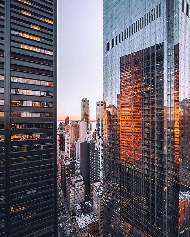 Photo via @svvvk 
#viewingnyc