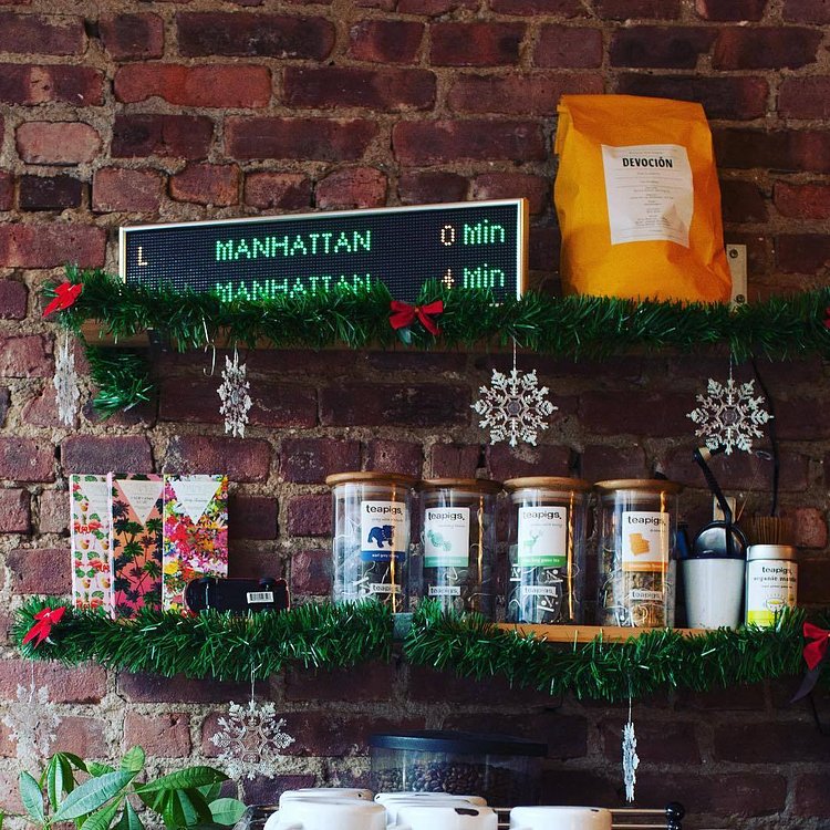 "Ships before Christmas" special (only 1 left). All sales end Friday!
nyctrainsign.com

#subway #fathersbk #mta #ltrain #brooklyn #nyc #bushwick