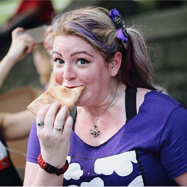 TBT to this year’s @nycpizzarun. This pic says it all! Great capture from the @planetfitness team. Now that it’s almost winter... who is ready to hibernate (with 🍕🍕🍕 for a few months???)