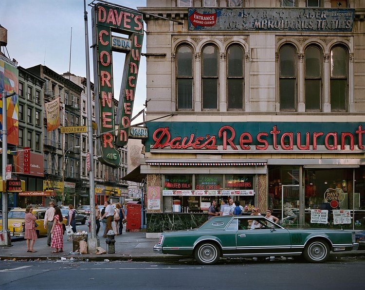 Dave's Restaurant, Broadway and Canal St, Manhattan, 1984
