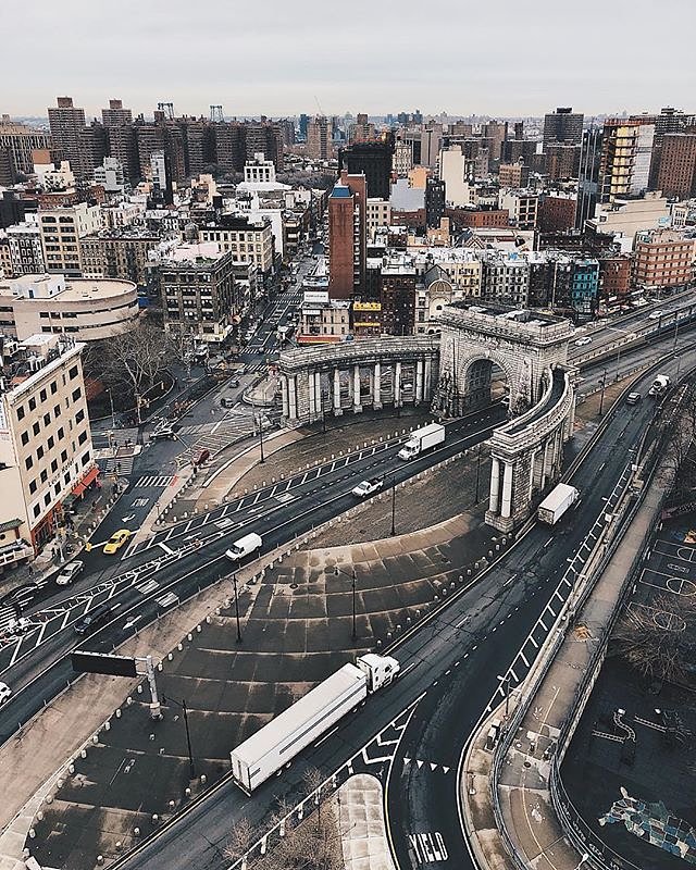 Manhattan Bridge, New York, New York. Photo via @iwyndt #viewingnyc #newyork #newyorkcity #nyc #manhattanbridge