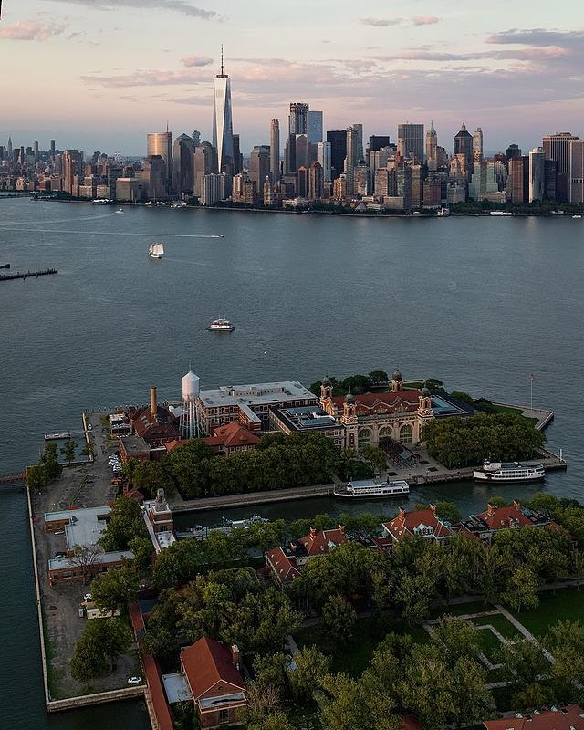 Ellis Island, New York