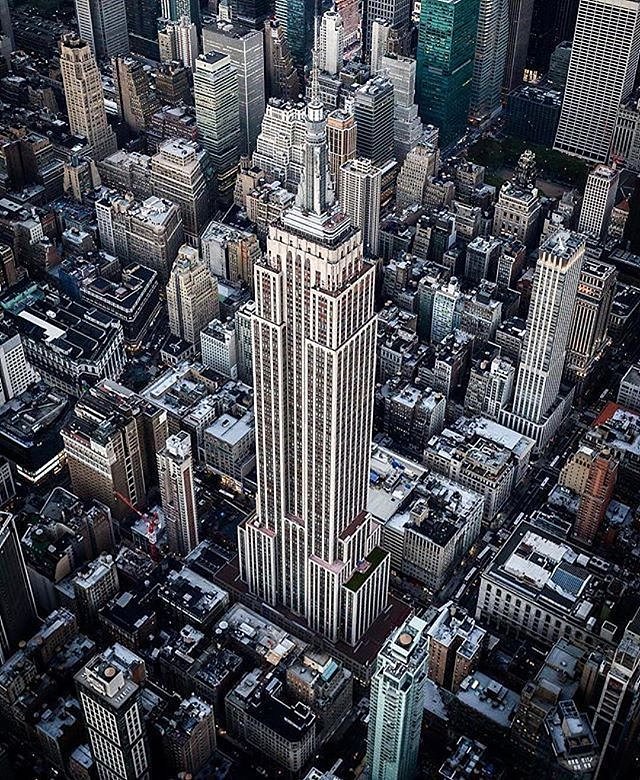 Empire State Building, New York City. Photo via @flynyon #viewingnyc #newyork #newyorkcity #nyc