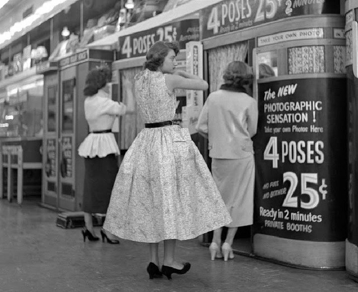 Vintage Photos of Everyday Life in 1950s New York Discovered in Attic 50 Years Later