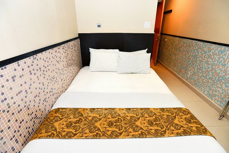 Manhattan Broadway Hotel