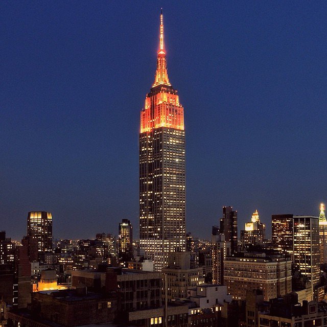 Wearing red and gold tonight for the #MetGala

On assignment for @voguemagazine