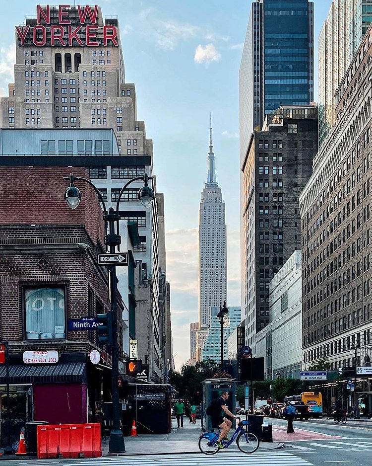 9th Avenue and 34th Street, Manhattan