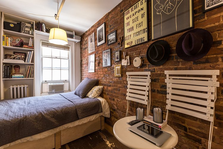 How One New Yorker Lives Comfortably In 90 Square Feet
