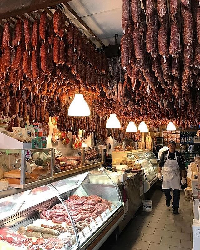 Photo is @camilleschaer 
#viewingnyc