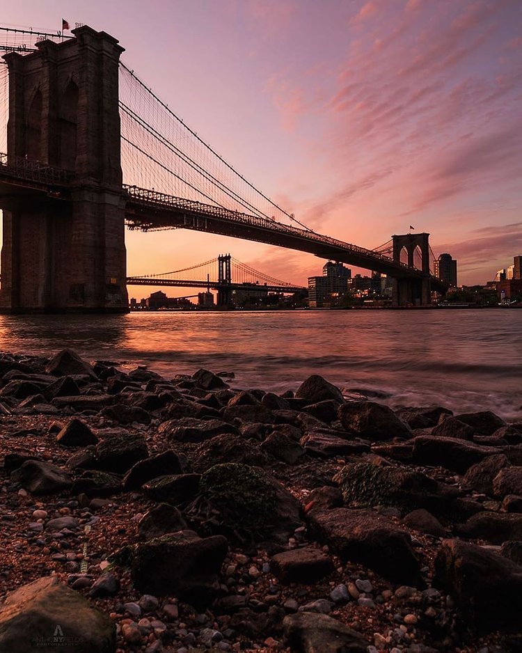 Brooklyn Bridge, New York.