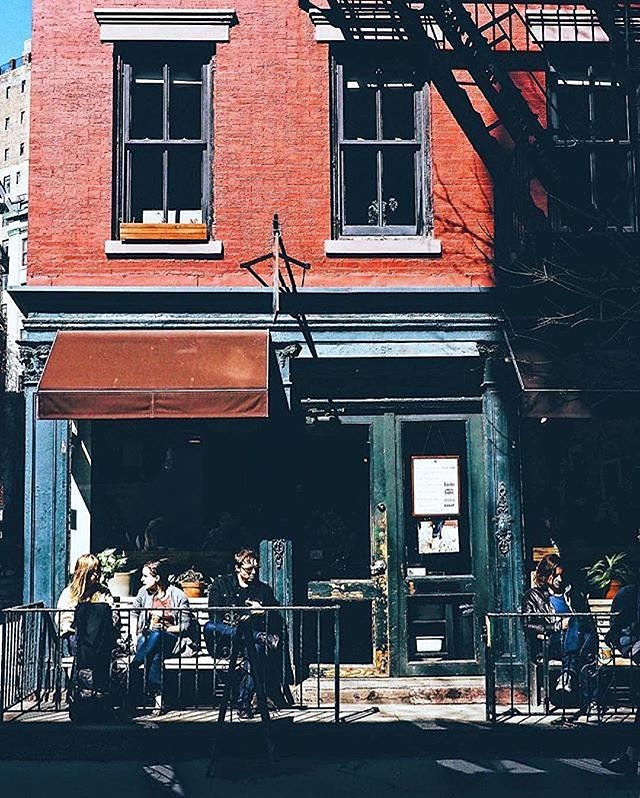 New York, New York. Photo via @golden2dew #viewingnyc #newyork #newyorkcity #nyc