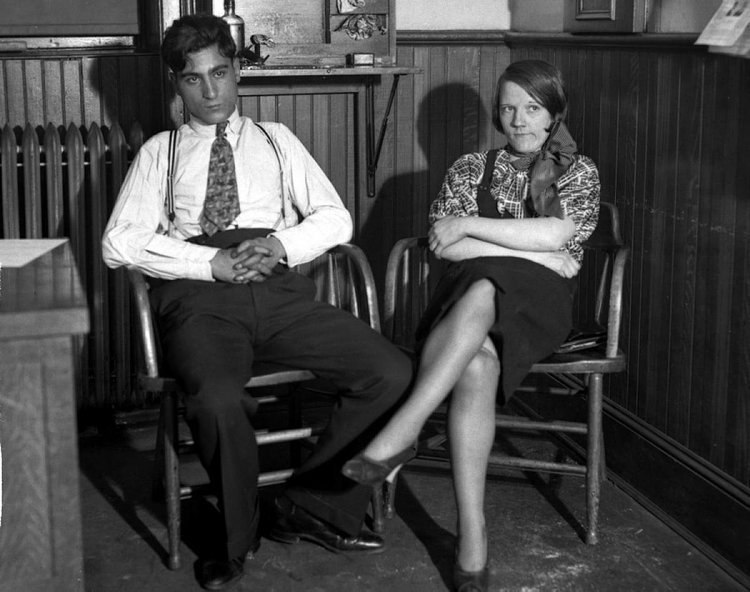 Mob Moll, 1932: Gangsta's Paradise! Some molls are attracted to the dangerous and exciting life being associated with a mobster can bring. Here, Margaret Kelly joins Frank Palumbo as the two are arrested and held for a dance hall holdup and murder in 1932.