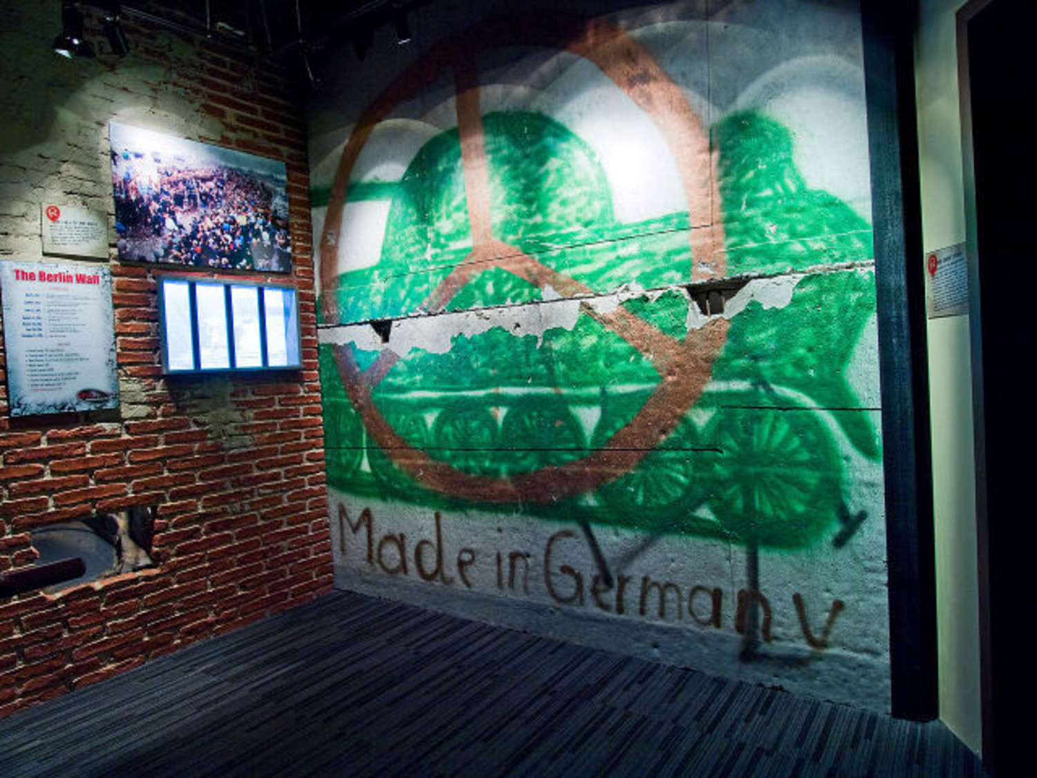 Ripley’s Believe it or Not Berlin Wall