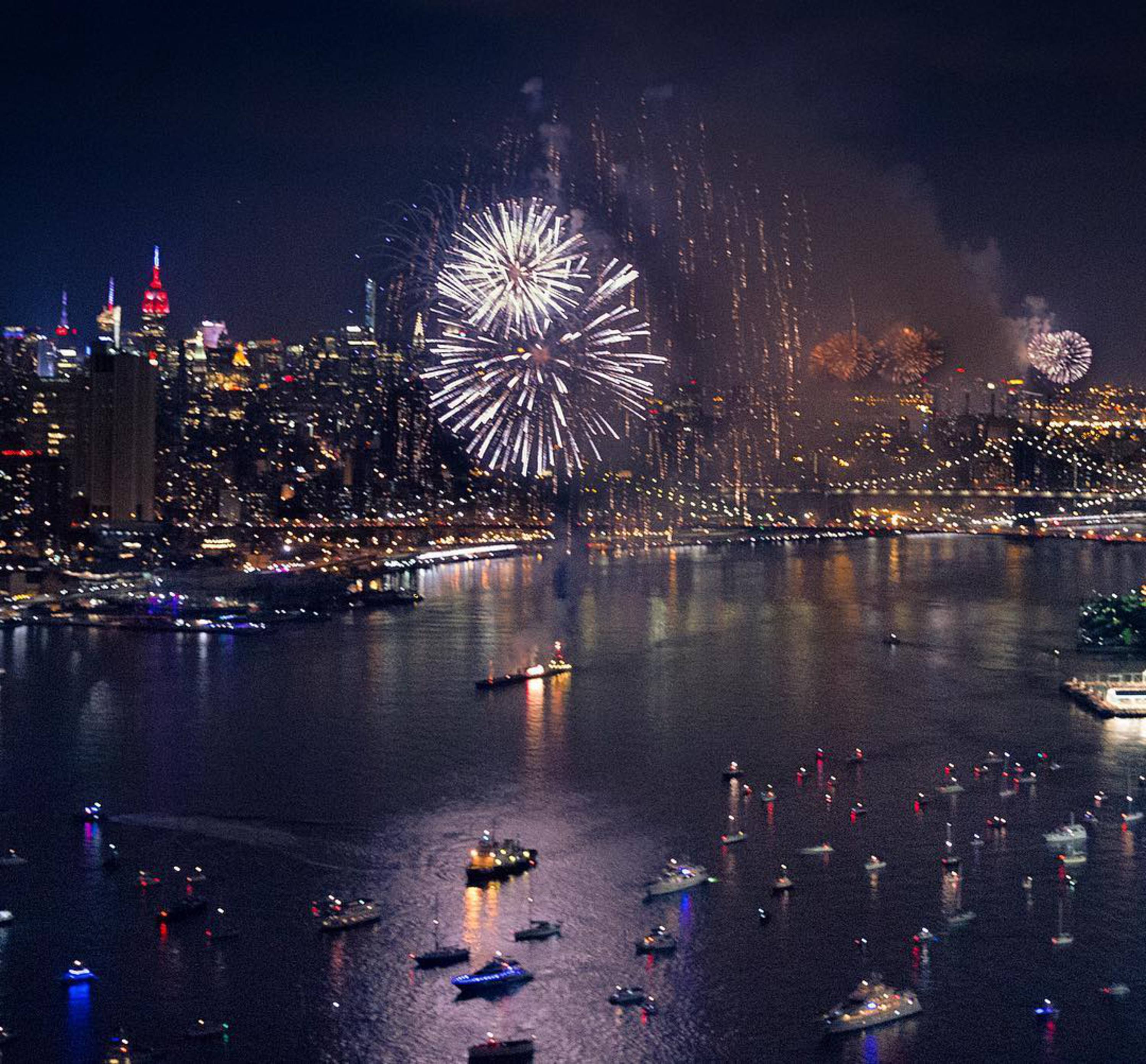 Photos: New York City 4th of July Fireworks Roundup | Viewing NYC