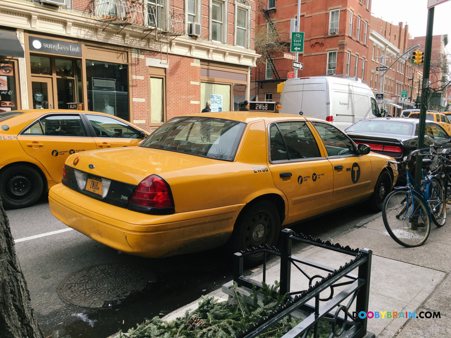 Photo guide to NYPD's fleet of undercover taxi cabs