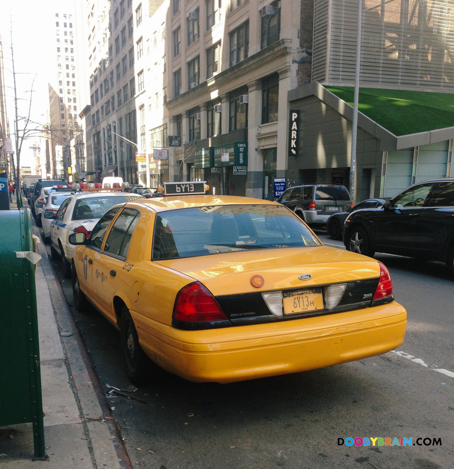 Photo guide to NYPD's fleet of undercover taxi cabs