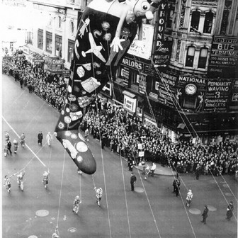 Vintage Photos of the Macy's Thanksgiving Parade | Viewing NYC