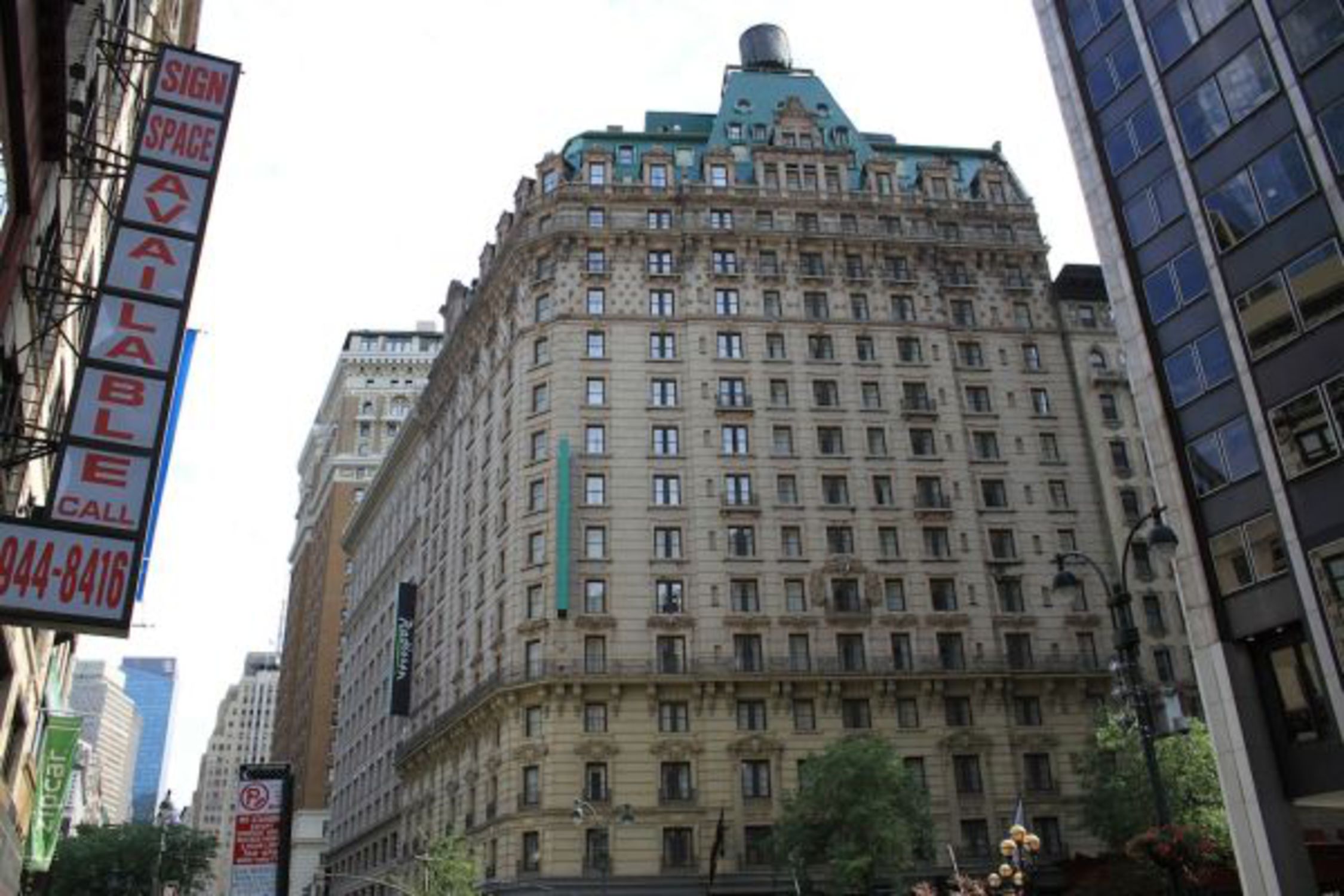 New York City's Oldest Hotels Viewing NYC