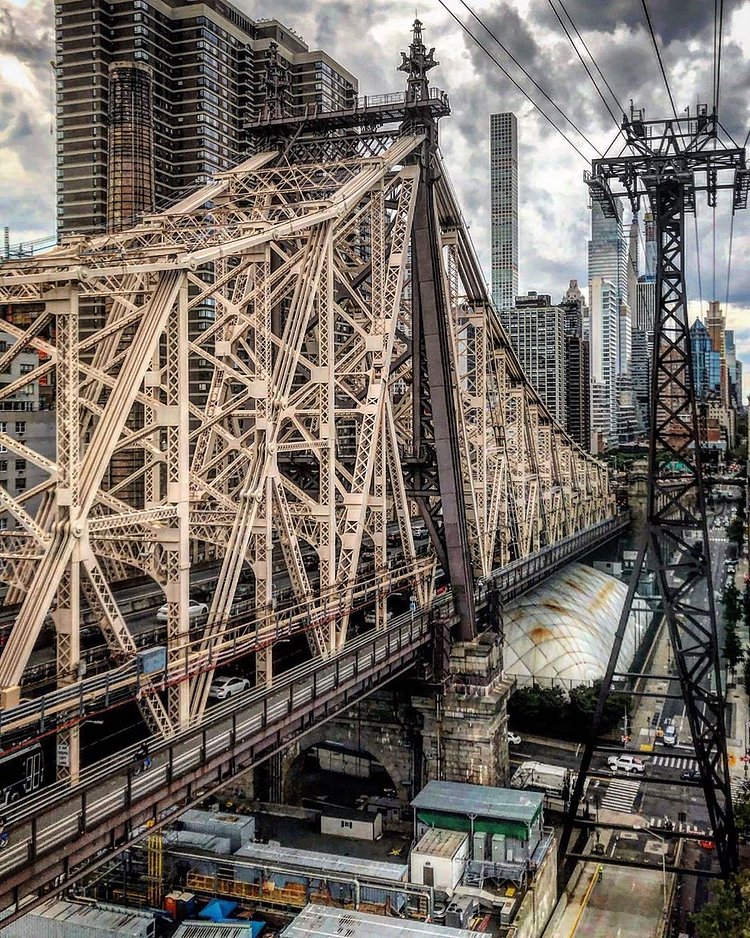 Queensboro Bridge, Manhattan.