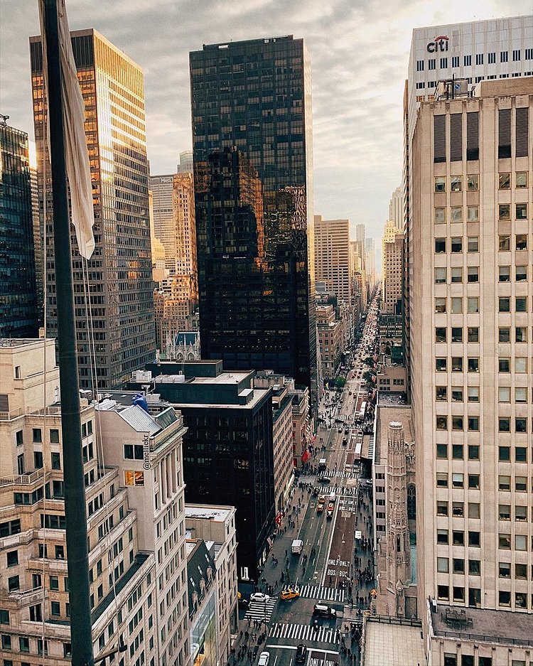 Looking South down 5th Avenue from 54th Street