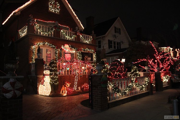 Dyker Heights Christmas Lights | Christmas, 2016