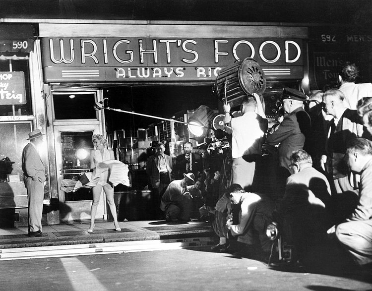 Filming of Subway Grate Scene, Seven Year Itch -1954
