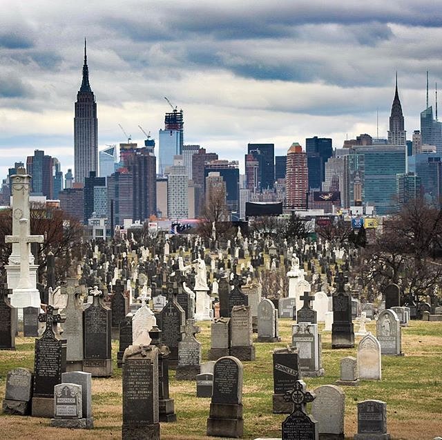New York, New York. Photo via @juliansilvermanphotos #viewingnyc #newyork #newyorkcity #nyc