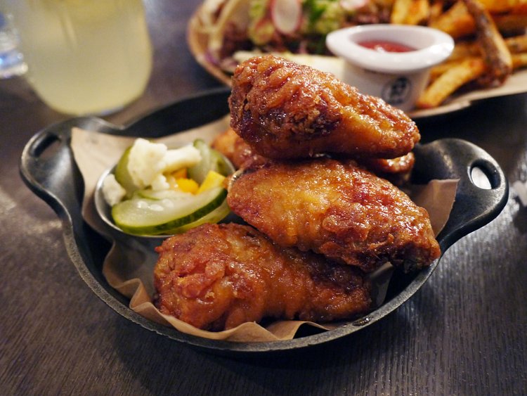 11-12 Barn Joo | Chicken Wings