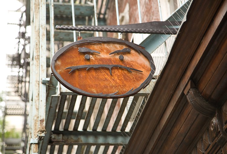 Cafe Grumpy | <a href="http://laughingsquid.com/cafe-grumpy/" rel="nofollow">laughingsquid.com/cafe-grumpy/</a>

photo by <a href="http://laughingsquid.com" rel="nofollow">Scott Beale / Laughing Squid</a>

This photo is licensed under a Creative Commons license. If you use this photo within the terms of the license or make special arrangements to use the photo, please list the photo credit as "Scott Beale / Laughing Squid" and link the credit to <a href="http://laughingsquid.com" rel="nofollow">laughingsquid.com</a>.