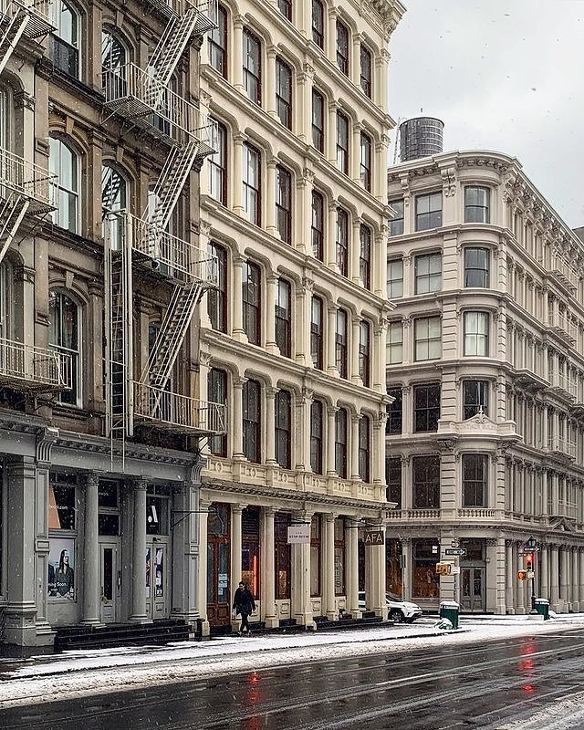 Broome Street and Greene Street, SoHo, Manhattan