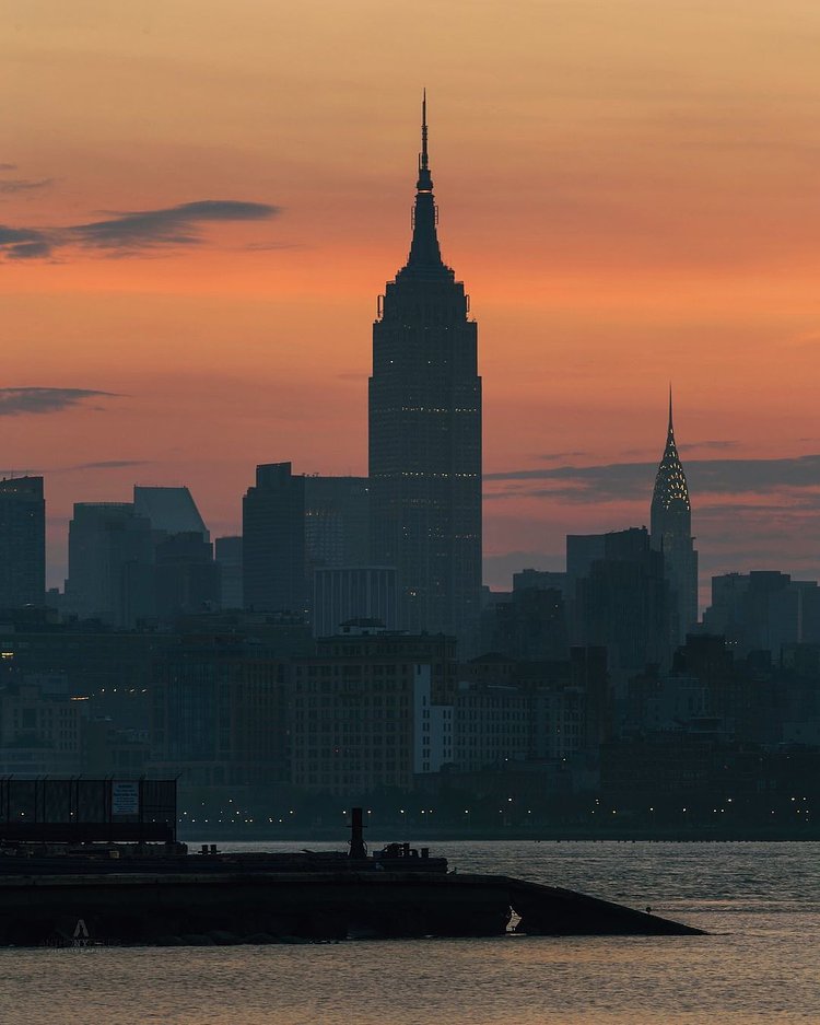 Sunrise over Midtown Manhattan, New York