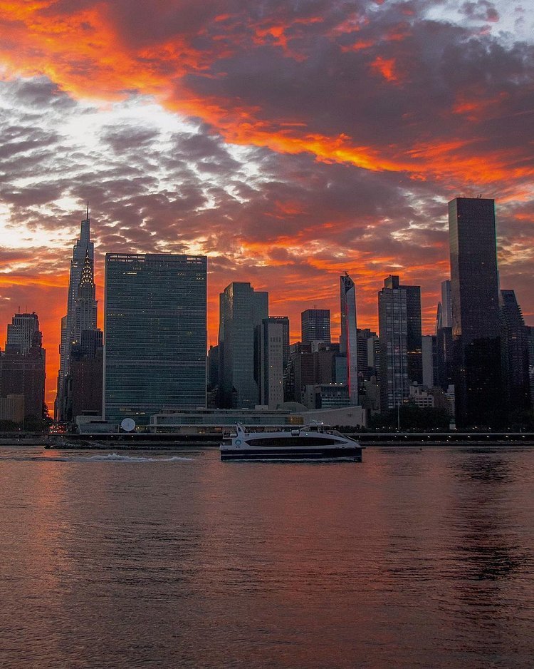 East River and Midtown Skyline, Manhattan
