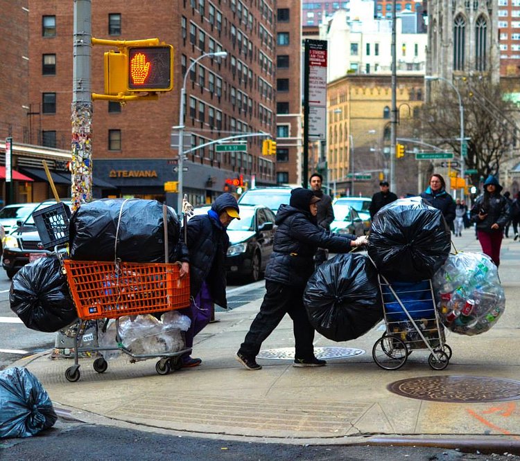 Bottle Queens Broadway