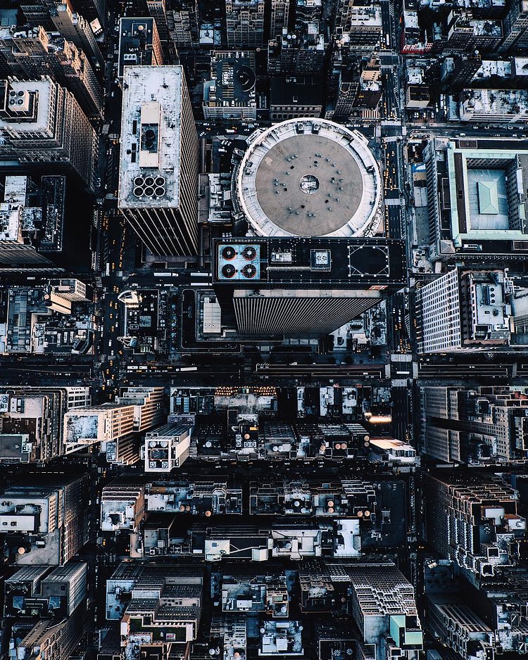 - integrated circuitry -

@nyonair || @flynyon