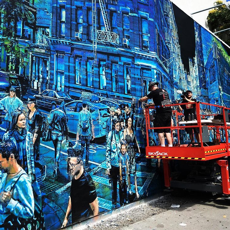 This vibrant visual story on the #BoweryWall by the talented @loganhicksny stopped me in my tracks today. We are each the sum of our experiences, and at the center of many of our most meaningful ones are the people who have taken steps with us on our journey. In this oft overloaded, always-on city, artists like Logan remind us to cherish and take time for walks with those that matter. #loganhicksbowerywall #loganhicksbowery #nyc #art