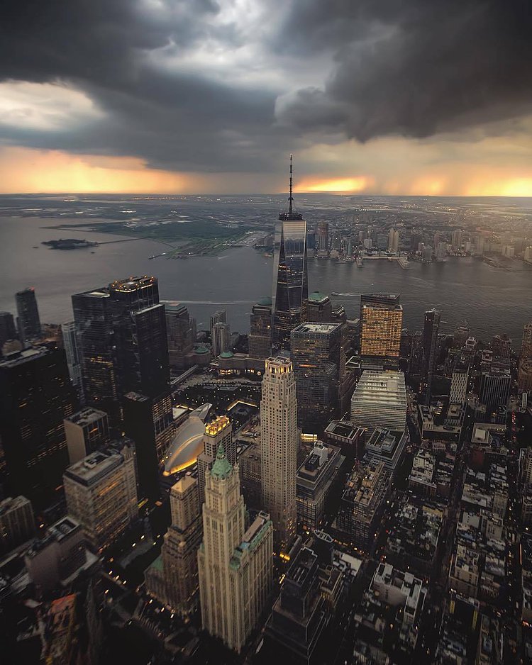 New York, New York. Photo via @beholdingeye #viewingnyc #newyork #newyorkcity #nyc