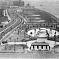 East River Park, and the future site of the FDR Drive after the park's opening in 1939. Previously a shipping yard, the new park planned by NYC master planner Robert Moses would be the largest green space in the lower-class, immigrant Lower East Side.  in 1960 the South Street boulevard between Jackson and 14th Street (seen on left) was converted into a parkway, connecting the recently constructed South Street Viaduct to the 14th Street viaduct section of the East River (now FDR) Drive. Six years later the East River Drive would become on continuous road from the Battery to 125th Street. 
#fdrdrive #eastriverpark #lowereastside #robertmoses #nycplanning #urbanplanning #historicphotography #blackandwhite #nyc #manhattan #eastriverdrive