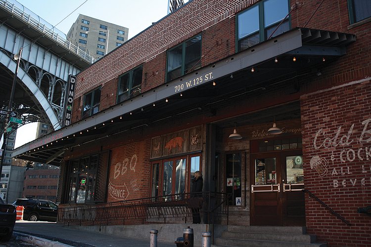 Dinosaur Bar-B-Cue, New York